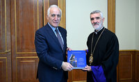 Հանրապետության նախագահ Վահագն Խաչատուրյանն ընդունել է Շահան արքեպիսկոպոս Սարգիսյանին
