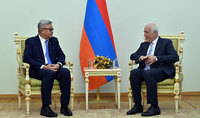 Նախագահ Վահագն Խաչատուրյանին իր հավատարմագրերն է հանձնել Հայաստանում Մալայզիայի դեսպան Դաթո Չոնգ Լուն-Լայը