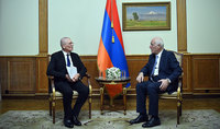 Le président Vahagn Khatchatourian a reçu Cornel Ionescu, ambassadeur extraordinaire et plénipotentiaire de Roumanie en Arménie