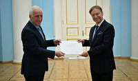 L'ambassadeur extraordinaire et pl&eacute;nipotentiaire de Bosnie-Herz&eacute;govine en Arm&eacute;nie, Ivan Orlić, a pr&eacute;sent&eacute; ses lettres de cr&eacute;ance au pr&eacute;sident Vahagn Khatchatourian