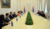 Նախագահ Վահագն Խաչատուրյանն ընդունել է  Եվրոպական խորհրդարանի դիտորդական առաքելության ղեկավար Նատալի Լուազոյին և առաքելության ներկայացուցիչներին