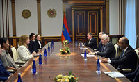 Президент Ваагн Хачатурян принял Кристину Куинн, бывшего посла США в Армении и исполнительного директора аналитического центра &laquo;Pacific Council&raquo;