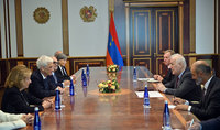 Նախագահ Վահագն Խաչատուրյանն ընդունել է &laquo;Գալուստ Գյուլբենկյան&raquo; հիմնադրամի հոգաբարձուների խորհրդի նախագահ Անտոնիու Ֆեյժոյի գլխավորած պատվիրակությանը