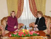 Առաջին տիկին Ռիտա Սարգսյանը հյուրընկալել է Լատվիայի առաջին տիկին Լիլիտա Զատլերին