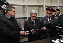 Серж Саргсян присутствовал на церемонии открытия Ереванского учетно-экзаменационного отдела Дорожной полиции РА