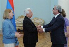 Серж Саргсян принял председателя «Национальной этнической коалиции организаций» Насера Каземини