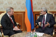 President Serzh Sargsyan received the US Senator Richard Durbin