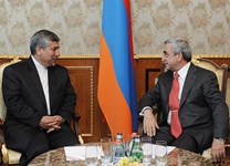 Serzh Sargsyan received the Special Envoy of the President of Iran, Minister of Energy Majid Namju