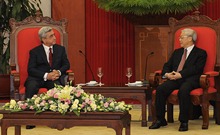 President met with Prime Minister, Secretary General of the Communist Party and Speaker of the National Assembly of Vietnam