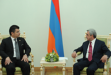 The newly appointed Ambassador of Ecuador in the Republic of Armenia presented his credentials to Serzh Sargsyan
