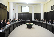 Президент Серж Саргсян присутствовал на внеочередном заседании Правительства