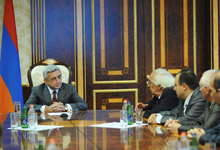 President Serzh Sargsyan received the representatives of Divan - executive body of the Ramkavar Azatakan Party