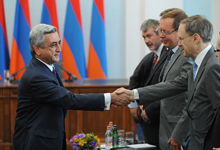 Президент Серж Саргсян принял послов, аккредитованных в ОБСЕ 