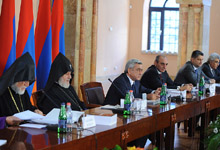 There took place the second session of the State Commission on Coordination of the Events dedicated to the 100th anniversary of the Armenian Genocide