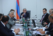 President Serzh Sargsyan invited a meeting on the problems existing in the area of health care