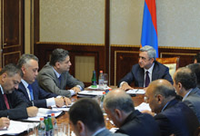 President Serzh Sargsyan invited a meeting related to some current issues in the area of taxation