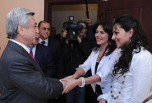 Президент Серж Саргсян с рабочим визитом побывал в Арагацотнской и Ширакской областях