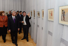 Президент Серж Саргсян присутствовал на открытии выставки под названием «Когда книга находит художника»
