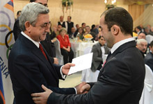 Президент Серж Саргсян принял участие в торжественном награждении представителей сферы спорта Армении