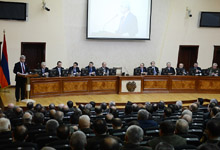 President Serzh Sargsyan held a meeting in the extended format at the RA Ministry of Defense