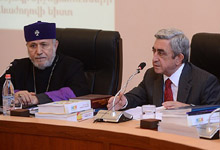 Состоялось итоговое заседание комиссии по подготовке мероприятий, посвященных 500-летию армянского книгопечатания