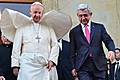 Президент РА провожает Его Святейшество Папу Римского Франциска после приема, состоявшегося в резиденции Президента