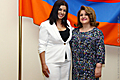 Первая леди РА приняла представителей Армении на конкурсе "Новая волна 2017"