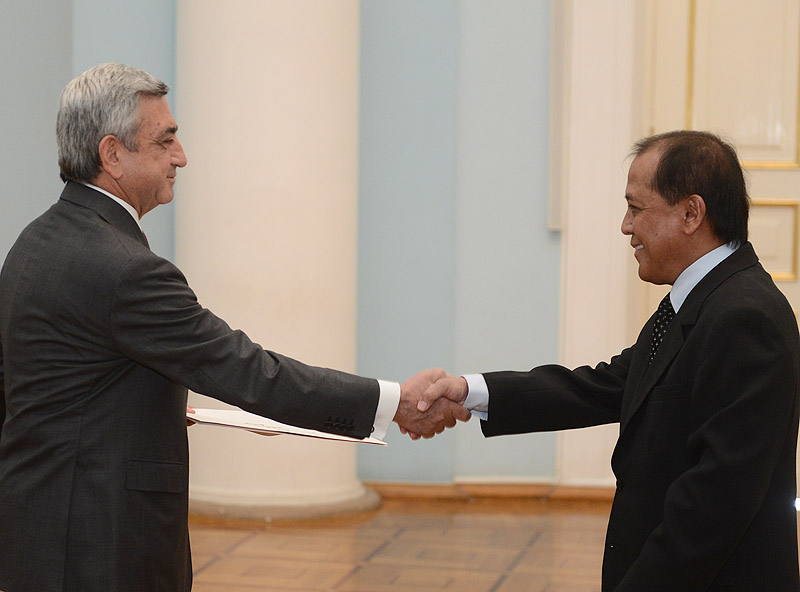 The newly appointed Ambassador of the Philippines presented his
