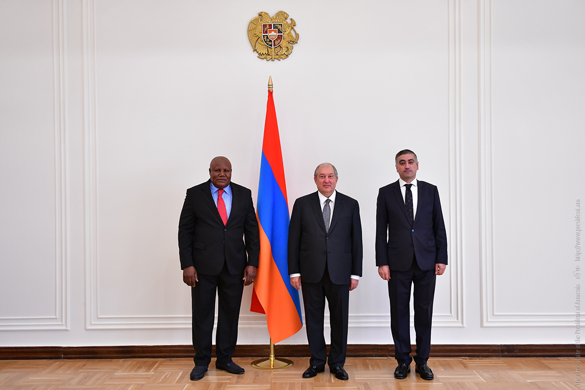 Newly appointed Ambassador of the Republic of Congo hands credentials