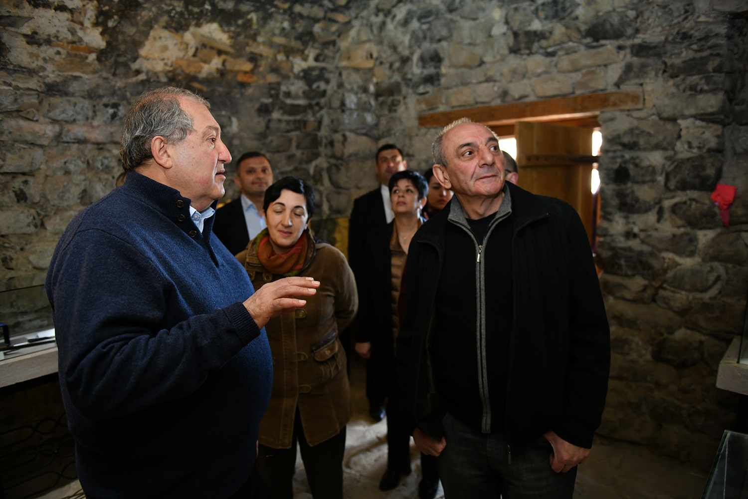 37869_b.jpg (1500&Atilde;1000)