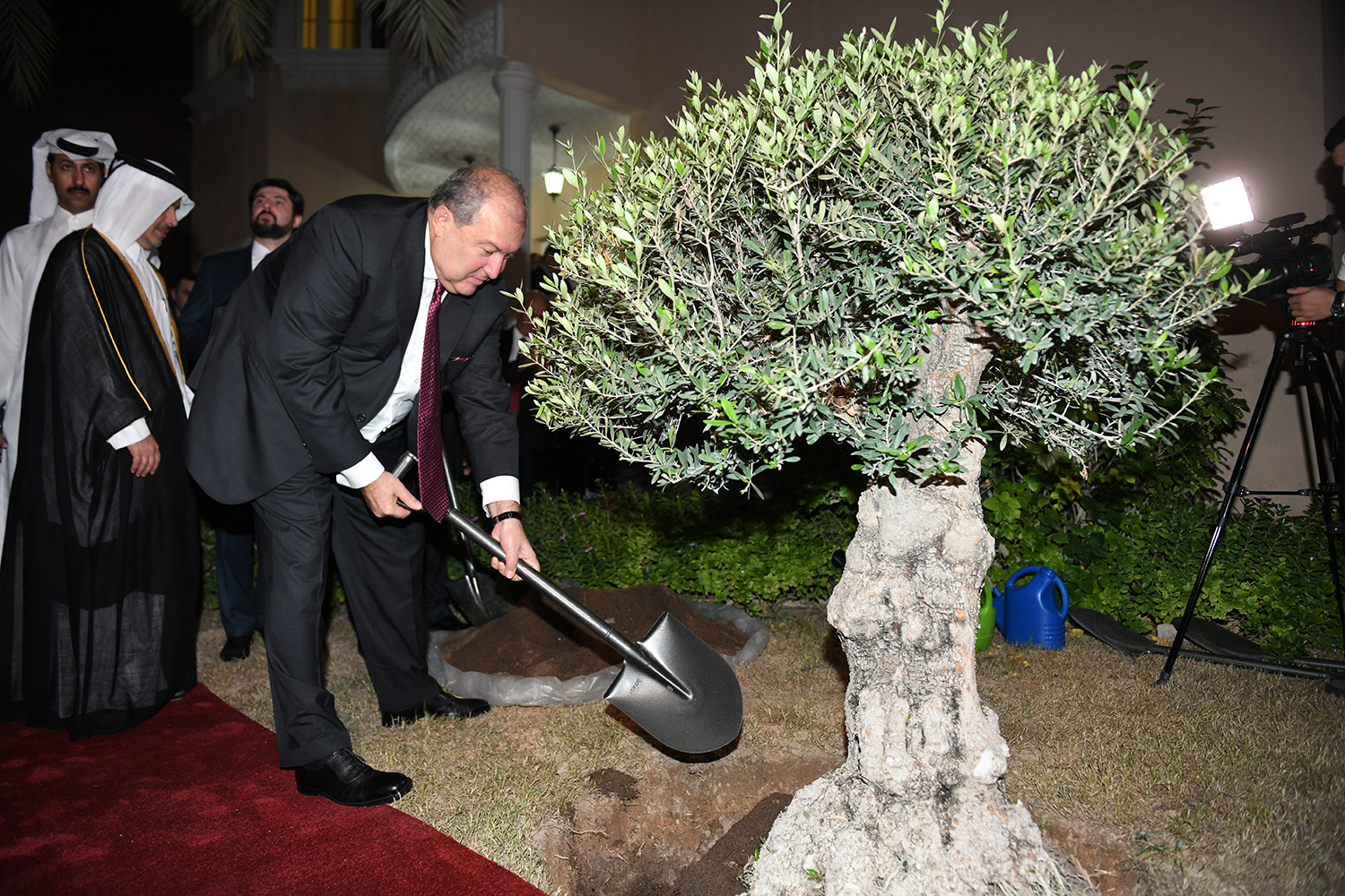 President Armen Sarkissian was hosted at the Embassy of Armenia in